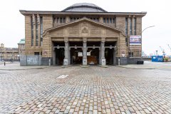 Eingang zum alten Elbtunnel bei den Landungsbrücken